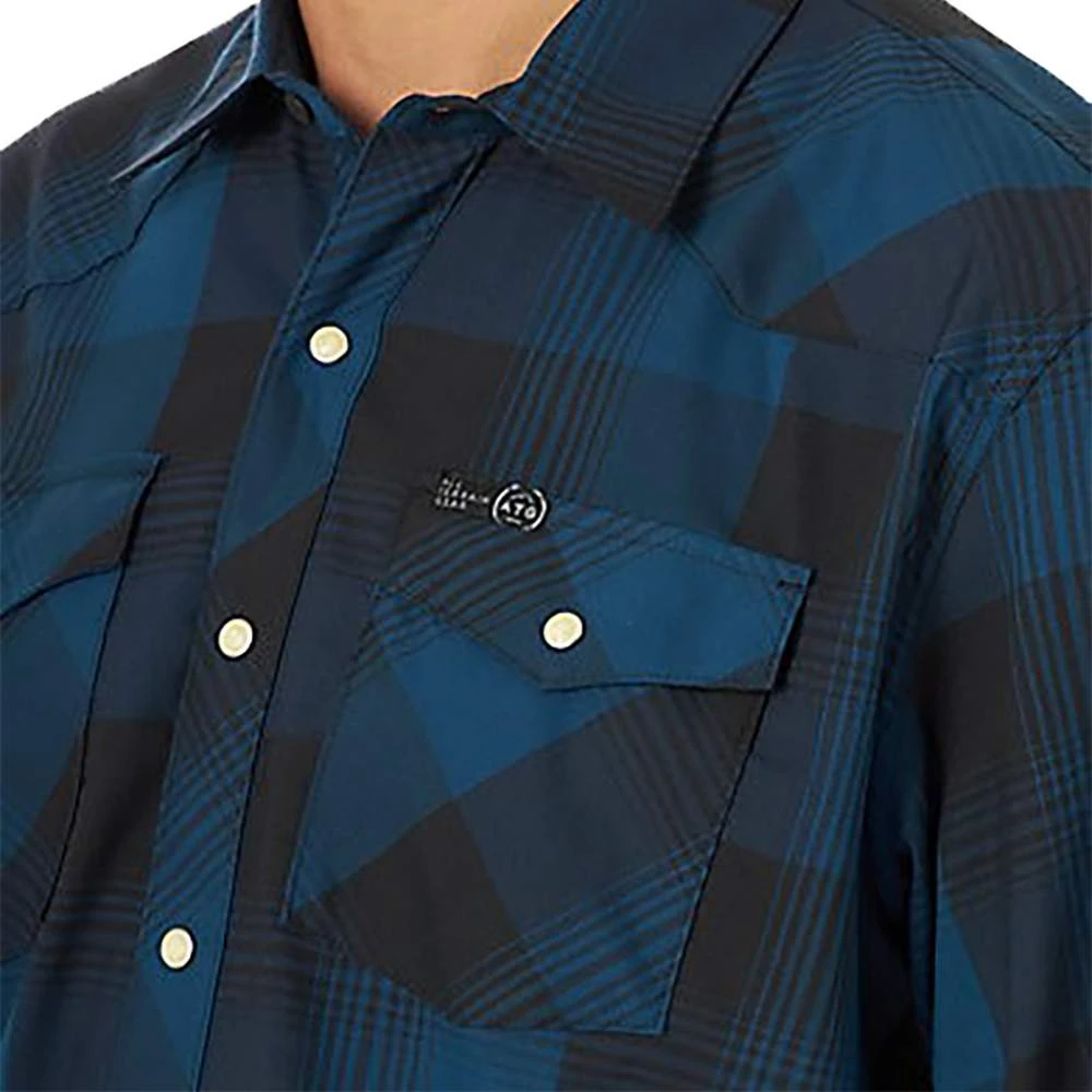 Wrangler Men's ATG By Blue Western Plaid Shirt - Image 2