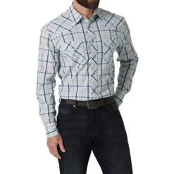 Wrangler Men's 20X Advanced Comfort Plaid Long Sleeve Snap Shirt